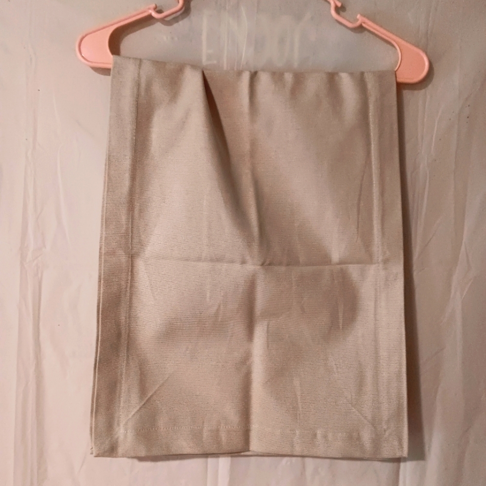 Elegant Beige Table Runner